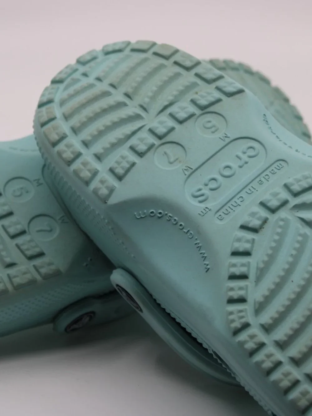 Crocs NWT Junior 5-7 (Women 6) Rubber Sandals Sky Blue Watter Summer Unisex